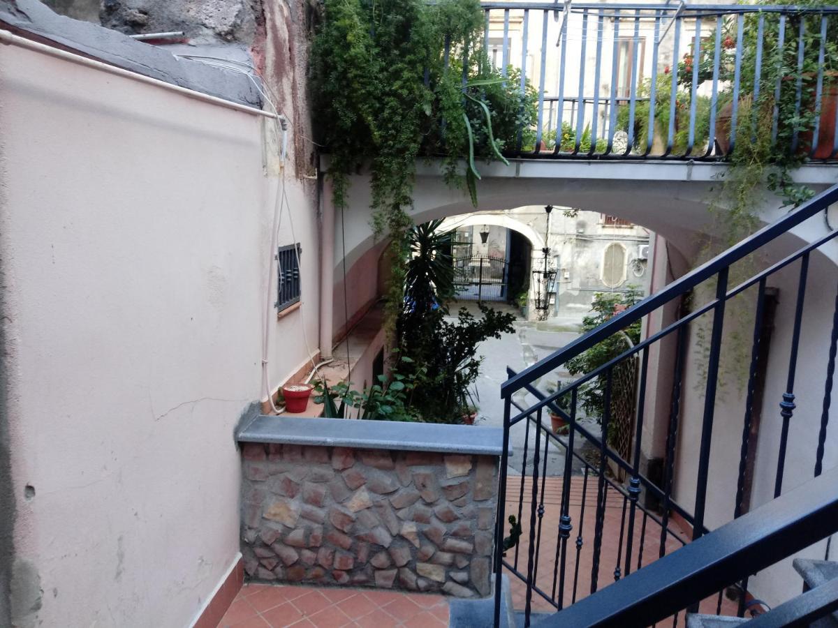 Trinacria Apartments Catania Exterior photo